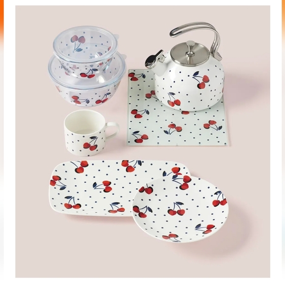 KATE SPADE New York Vintage Cherry Dot Tea Kettle, 3.70 LB NWT - Picture 5 of 8